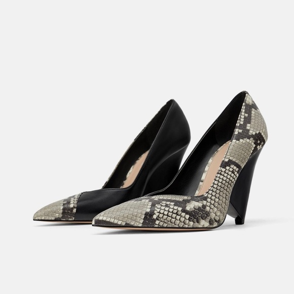 ZARA BNWT Asymmetric Heel Leather Animal Print Wedges - Picture 1 of 7